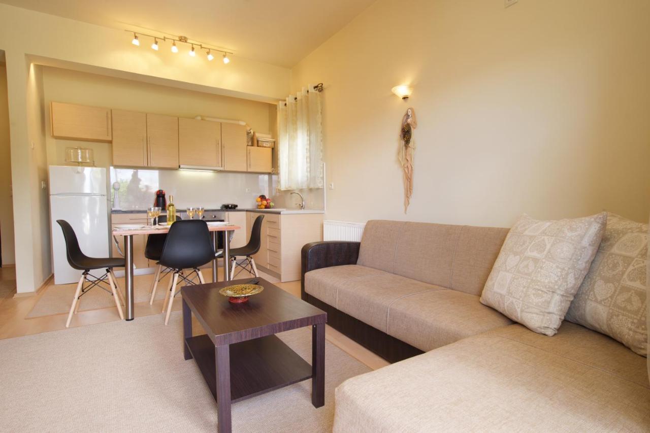 Ntina'S House Apartment Karavomylos Ngoại thất bức ảnh